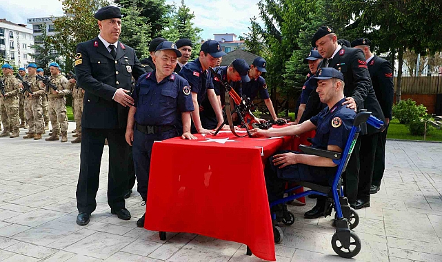 Engelli gençlerimiz askerlik sevinci yaşadı