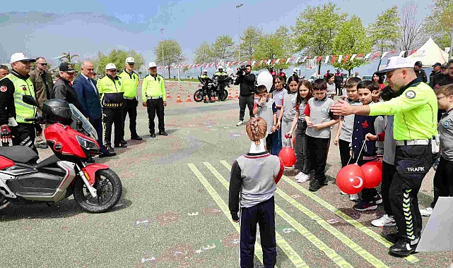 Trafik güvenliği için farkındalık etkinliği düzenlendi