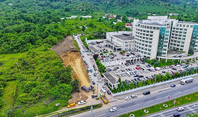 Ünye Devlet Hastanesi acil giriş trafik sorunu çözülüyor