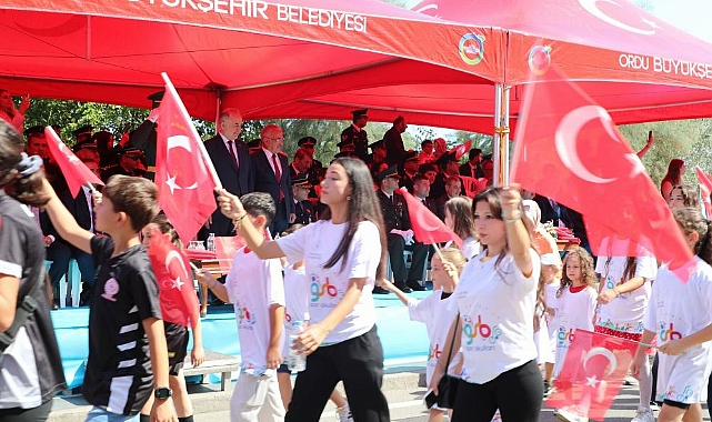 30 Ağustos Zafer Bayramı törenlerle kutlandı 