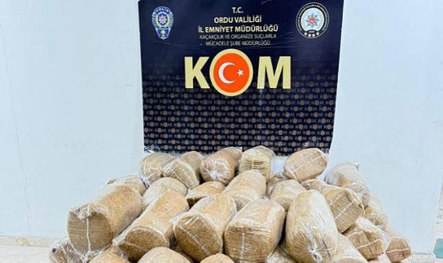 Ordu'da kaçak elektronik sigara ve 460 kilo tütün ele geçirildi