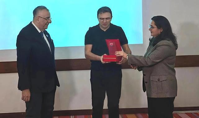 Ordu’da Diş Hekimlerine hizmet yılı plaketleri takdim edildi