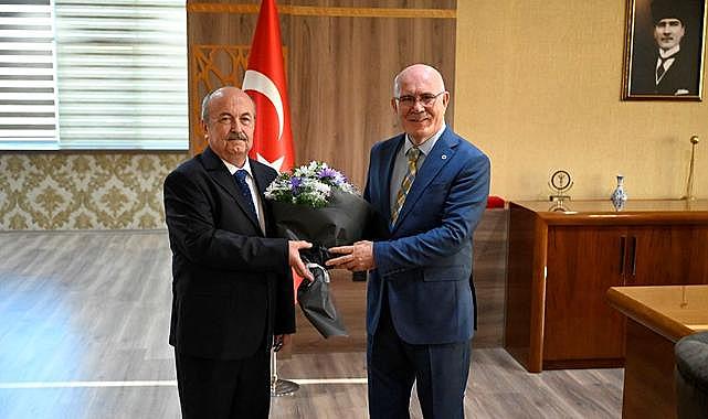 Uşak Üniversitesi’nde Rektörlük Devir Teslimi