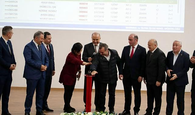 84 Afet konutunun kura çekimi gerçekleştirildi