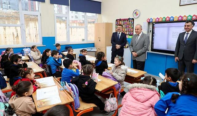 Devlet, küçük Eslem'i ziyarete gitti