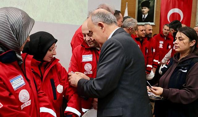 MEB AKUB ekibine armaları törenle takdim edildi 