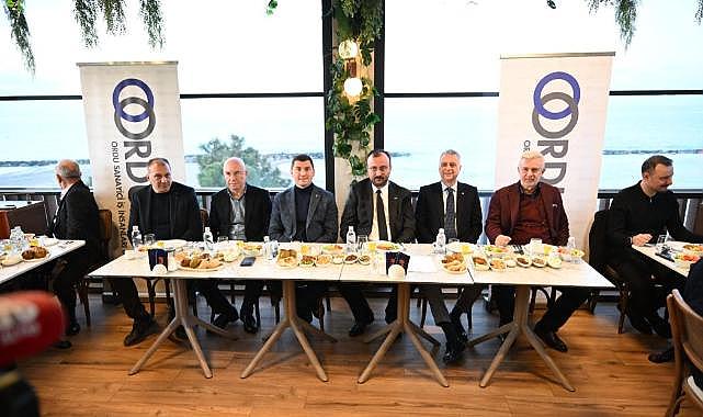 İş ve Siyaset Dünyası aynı sofrada