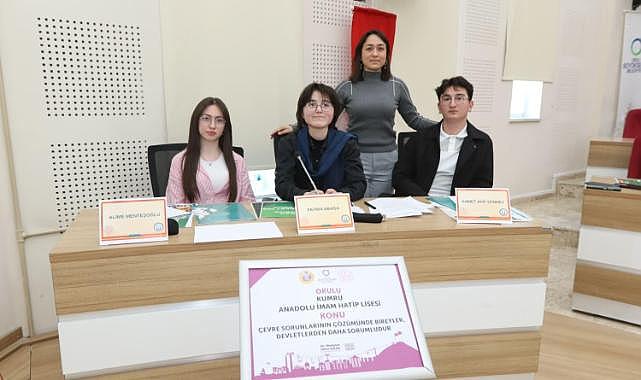 Ordulu gençler fikirleriyle yarışıyor