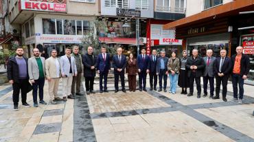 Vali Basın Derneklerine Ziyaret