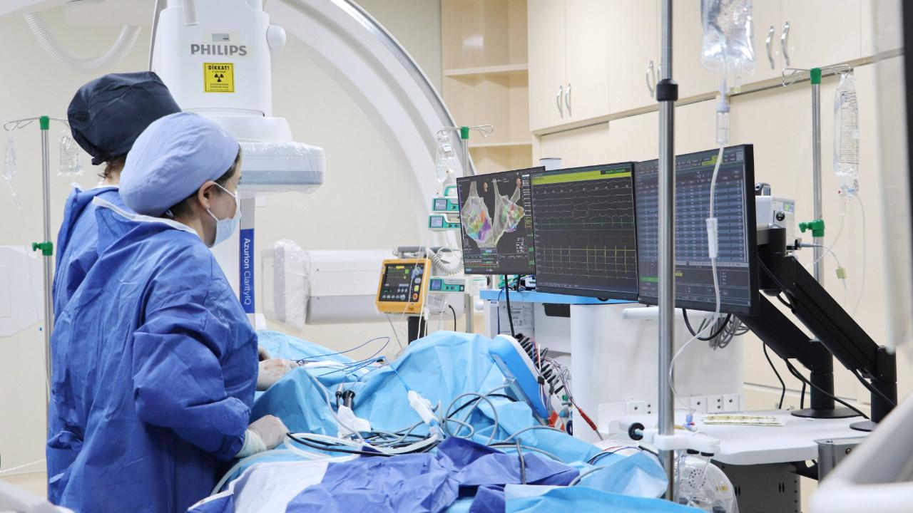 GAÜN Çocuk Hastanesi’nde çocuklarda ritim bozukluğu tedavisinde yeni dönem