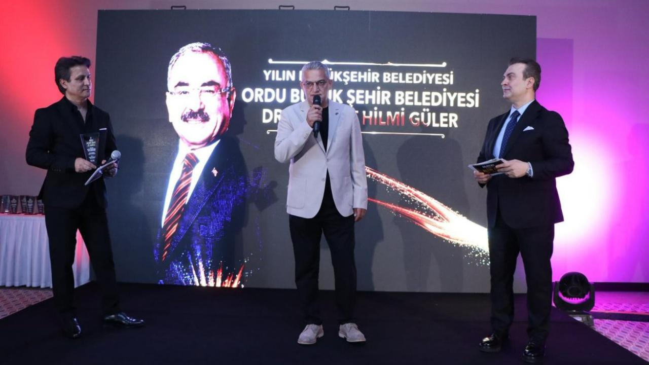 OBB'ye Altın Zirve Ödülü