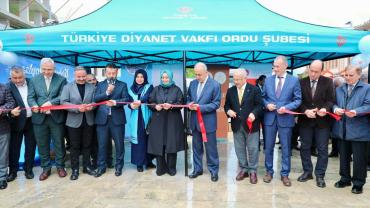 Açılışı Vali Erol Yaptı
