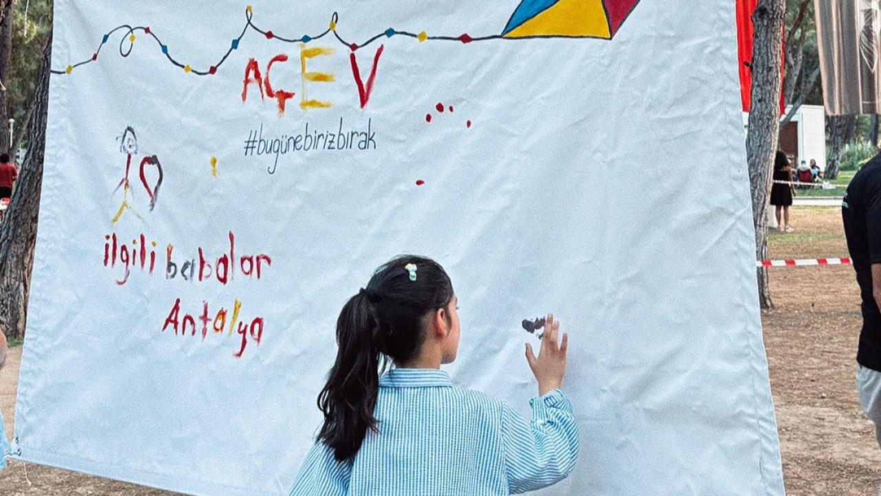 AÇEV’den Babalar Günü’nde “İlk İş Babalık” Şenlikleri