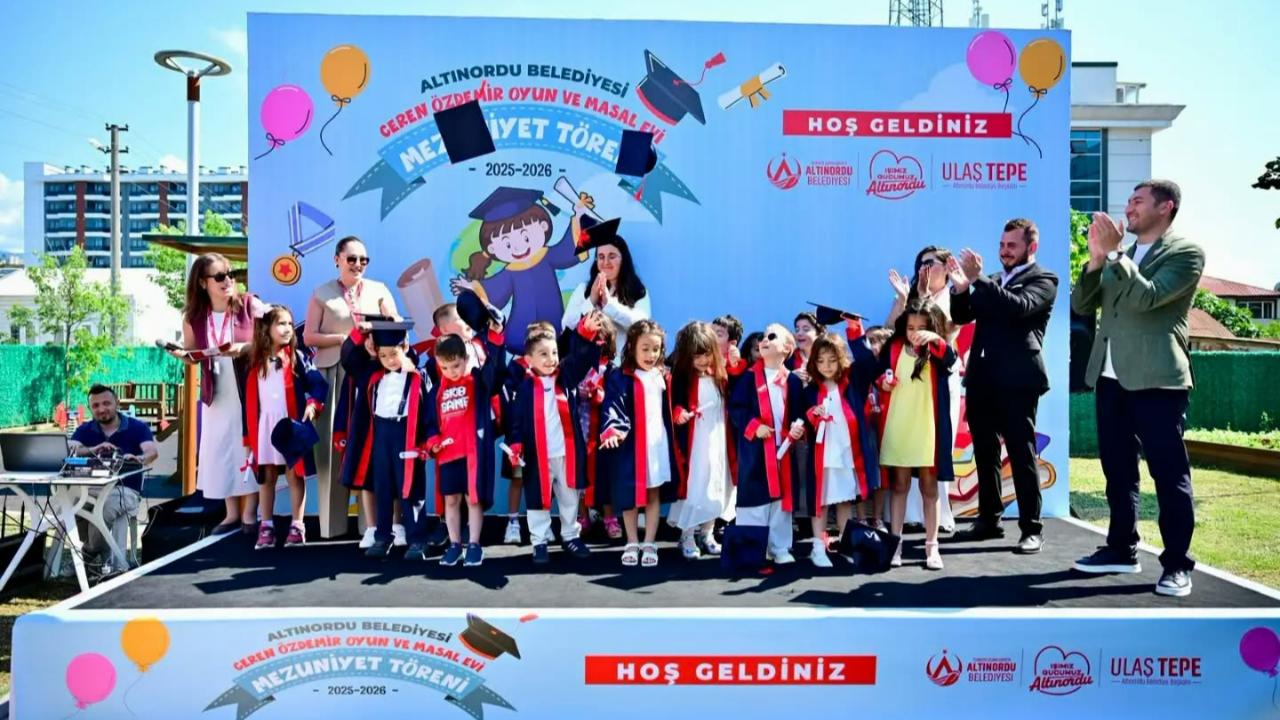 Masal Evi İlk Mezunlarını Verdi