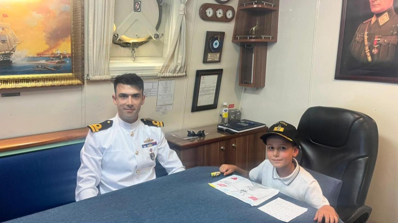 Perşembe'de TCG Tuzla ziyaretinde anlamlı buluşma