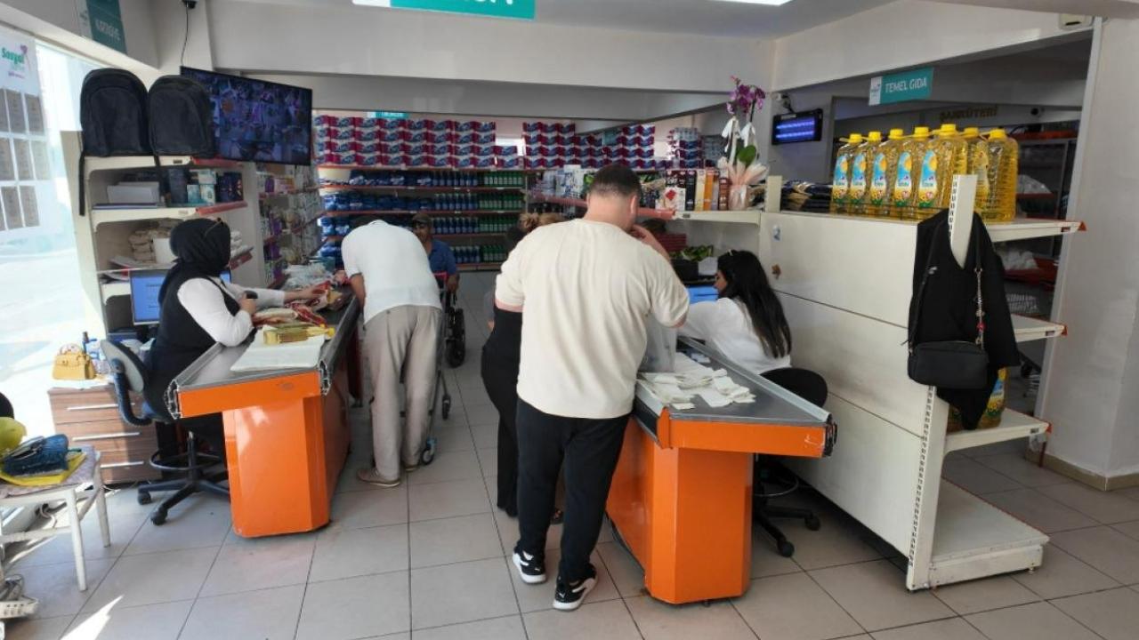 Sosyal yardımda koli dönemi bitti: Kartını alan seçiyor